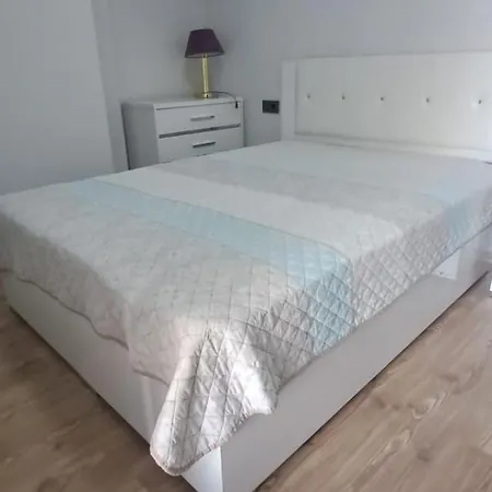 Furnished Flat In Konyaalti Beaches